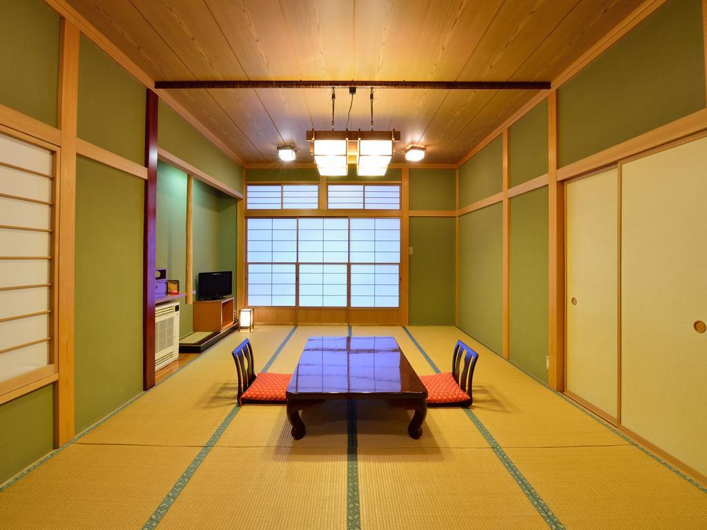 Hotel Yanagiya Chichibu Zewnętrze zdjęcie
